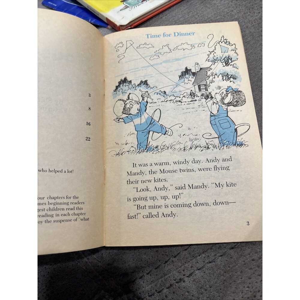 The Mouse Twins and the Scary Night by Shirley Granaham Weekly Reader Books 1982 - Picture 6 of 6